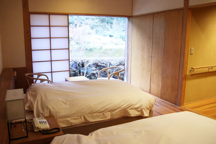 This is a universal room in a Japanese inn that can be used by wheelchair users.